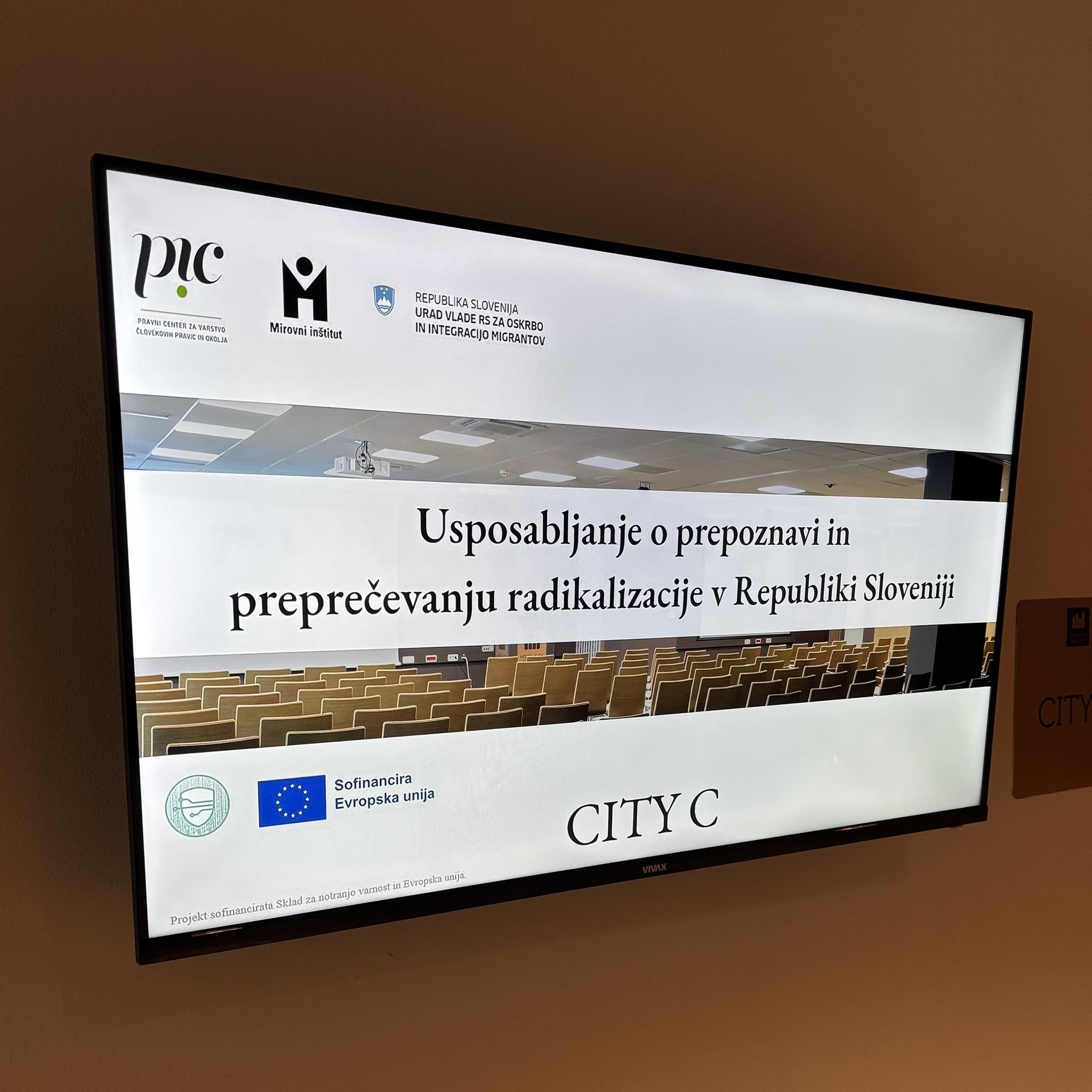 Usposabljanje: Prepoznavanje in preprečevanje radikalizacije v Sloveniji